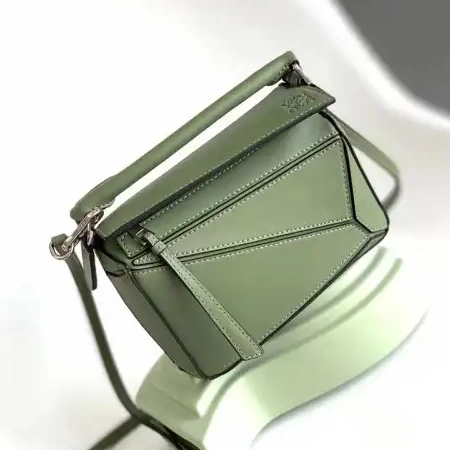 Fashionrep Loewe 2305HT0024 Bag 0822